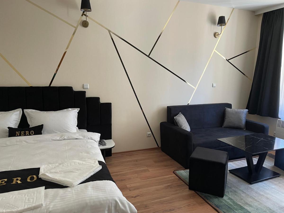 Complex Nero Aparthotel Pamporovo Exterior photo