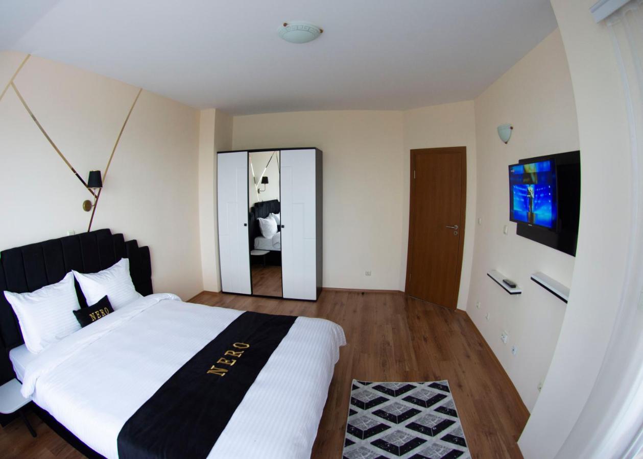 Complex Nero Aparthotel Pamporovo Exterior photo